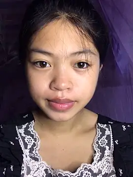 Thy00   online show from October 3, 2025, 1:13 am