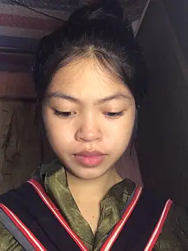 Thy00   online show from October 14, 2025, 9:32 am