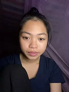 Thy00   online show from February 8, 2026, 10:13 pm