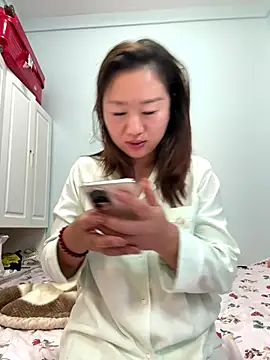 maomao 520 online show from October 12, 2025, 12:20 am