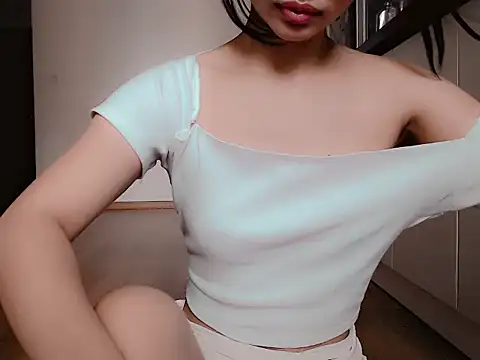 Tea Mei online show from October 12, 2025, 3:38 am