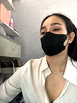 hanny baby205 online show from September 29, 2025, 8:52 am