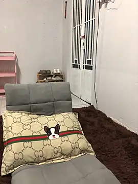 hanny baby205 online show from October 23, 2025, 12:59 pm