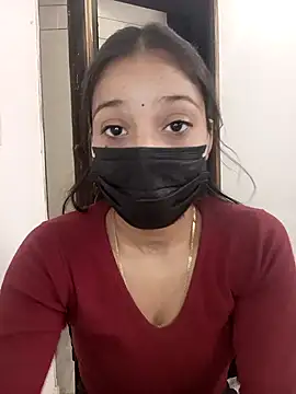 Snapshot of Cute_Rakhi8 chatting on November 13, 2025, 4:33 am Cute Rakhi8 online show from November 13, 2025, 4:33 am