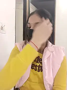 Snapshot of Cute_Rakhi8 chatting on November 19, 2025, 4:34 am Cute Rakhi8 online show from November 19, 2025, 4:34 am