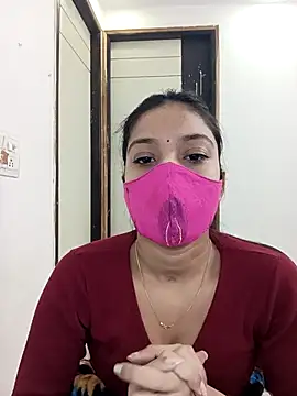 Snapshot of Cute_Rakhi8 chatting on December 20, 2025, 4:41 am Cute Rakhi8 online show from December 20, 2025, 4:41 am