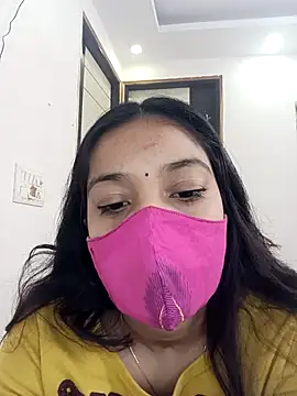 Snapshot of Cute_Rakhi8 chatting on January 13, 2026, 4:40 am Cute Rakhi8 online show from January 13, 2026, 4:40 am