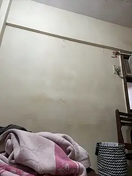 Snapshot of hoegupta chatting on October 7, 2025, 7:05 am hoegupta online show from October 7, 2025, 7:05 am