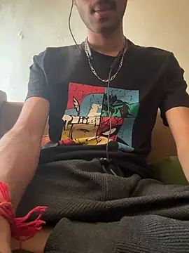 Snapshot of hoegupta chatting on November 15, 2025, 8:44 am hoegupta online show from November 15, 2025, 8:44 am