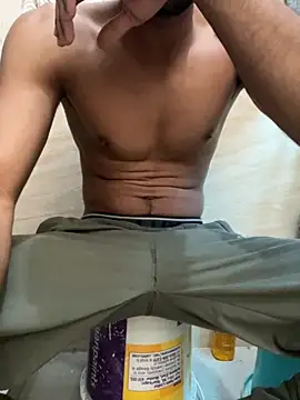 funny sexxx online show from November 18, 2025, 9:14 am