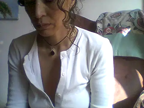 Bebita-zmp online show from June 11, 2026, 5:33 pm