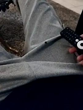 Snapshot of idhem___31 chatting on February 17, 2026, 7:42 pm idhem 31 online show from February 17, 2026, 7:42 pm