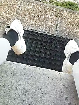 Snapshot of idhem___31 chatting on March 2, 2026, 3:19 pm idhem 31 online show from March 2, 2026, 3:19 pm