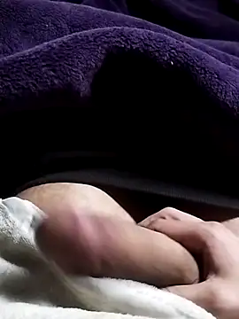 idhem   31 online show from March 8, 2026, 1:26 pm