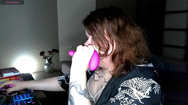 Romy Addams online show from October 30, 2025, 2:40 pm