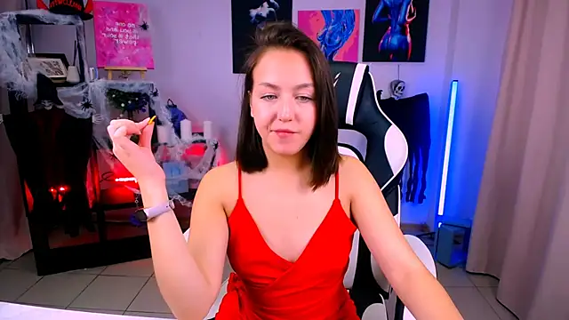 Snapshot of CindySparkl chatting on October 28, 2025, 3:21 am CindySparkl online show from October 28, 2025, 3:21 am