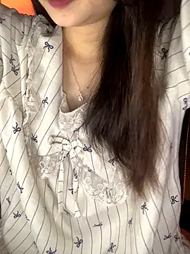 Tinasx56 online show from November 1, 2025, 3:47 pm