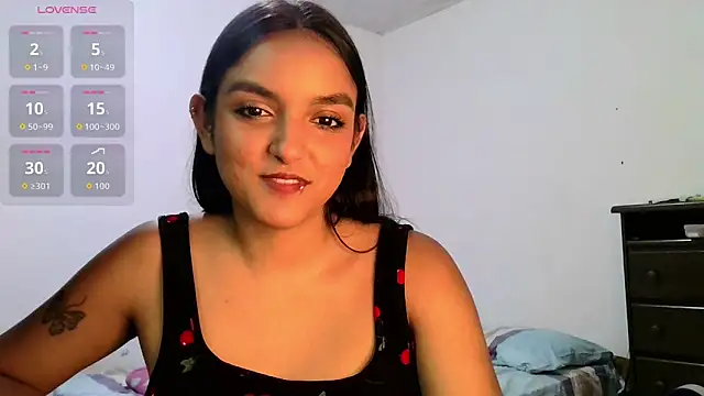 Snapshot of Ari_20_ chatting on June 8, 2026, 7:36 pm Ari 20 online show from June 8, 2026, 7:36 pm