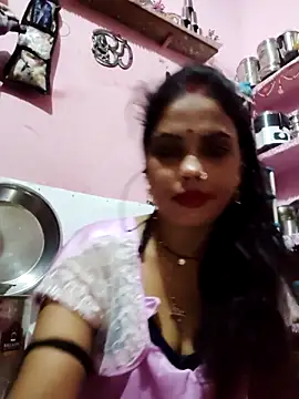 Snapshot of Cut_ragni chatting on October 25, 2025, 10:04 pm Cut ragni online show from October 25, 2025, 10:04 pm