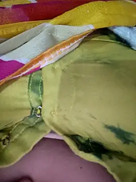 Cut ragni online show from December 16, 2025, 9:58 am