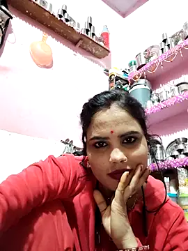 Snapshot of Cut_ragni chatting on February 5, 2026, 4:55 pm Cut ragni online show from February 5, 2026, 4:55 pm