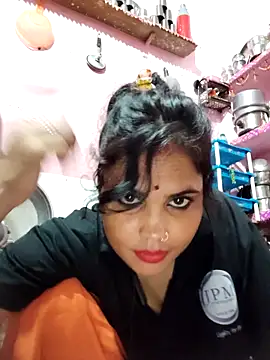 Snapshot of Cut_ragni chatting on March 13, 2026, 5:30 pm Cut ragni online show from March 13, 2026, 5:30 pm