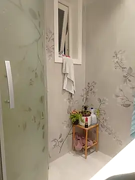 Solek56 online show from October 7, 2025, 6:05 pm