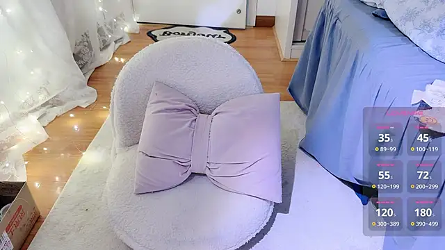 charlotte520 online show from September 15, 2025, 2:11 am