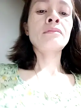 Sexy-loveass20 online show from October 6, 2025, 1:41 pm