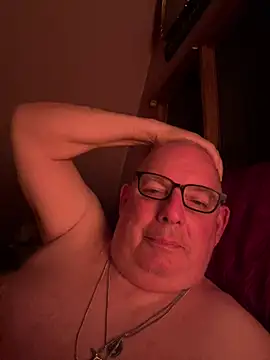 CharlieWeaver22 online show from July 3, 2026, 3:02 am