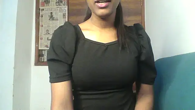 mickle james online show from February 16, 2026, 8:49 pm