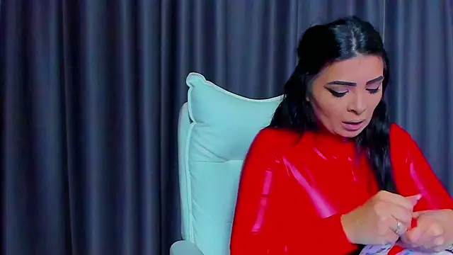 Snapshot of DevashaQueenX chatting on October 18, 2025, 6:58 am DevashaQueenX online show from October 18, 2025, 6:58 am