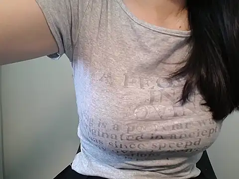 Hankisiu online show from October 18, 2025, 2:14 am