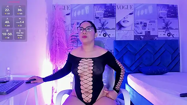 iSofiaass online show from March 12, 2026, 2:56 pm