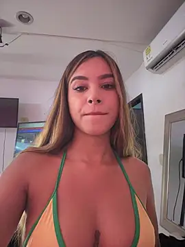 Snapshot of Natalia_vidal chatting on October 30, 2025, 1:56 pm Natalia vidal online show from October 30, 2025, 1:56 pm