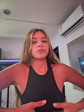 Snapshot of Natalia_vidal chatting on November 4, 2025, 1:21 pm Natalia vidal online show from November 4, 2025, 1:21 pm