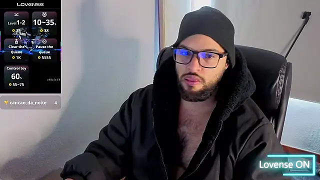 Snapshot of Ernesto-Rodriguez82 chatting on September 19, 2025, 2:29 pm Ernesto-Rodriguez82 online show from September 19, 2025, 2:29 pm