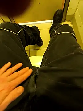 fergi1999 online show from January 13, 2026, 5:07 pm