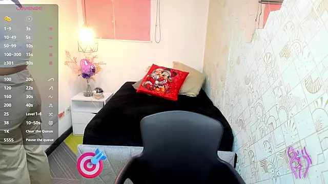 Lia Blake  online show from January 14, 2026, 12:11 pm