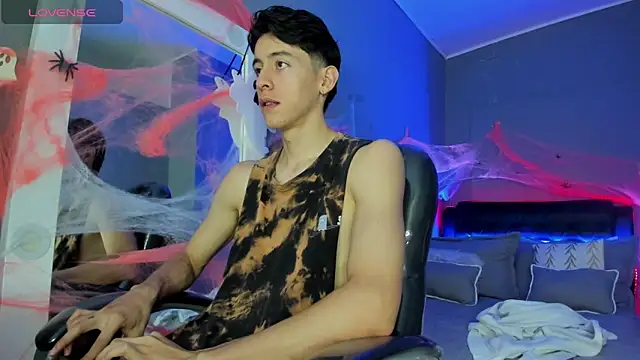 Snapshot of Jhon_snow22 chatting on October 8, 2025, 12:47 pm Jhon snow22 online show from October 8, 2025, 12:47 pm