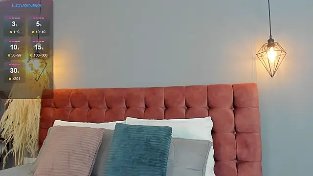 Tania 77  online show from February 23, 2026, 12:13 pm