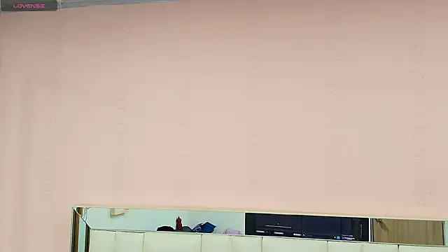 gisell gomez online show from December 20, 2025, 12:12 pm