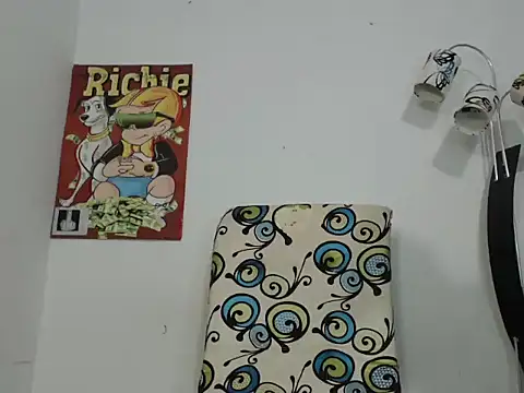 Thomasjons  online show from October 10, 2025, 3:16 am