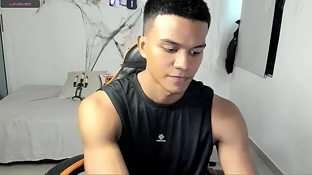 jeanfran ferrer online show from October 22, 2025, 6:40 pm