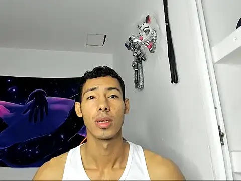 jhosep hamilton online show from October 6, 2025, 11:29 am