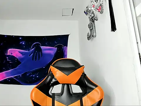 jhosep hamilton online show from October 9, 2025, 7:23 pm