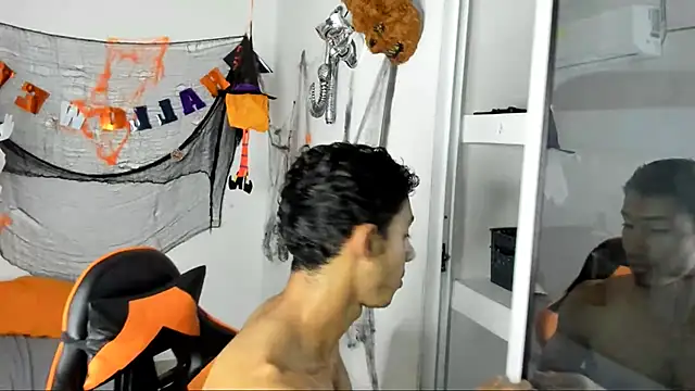 jhosep hamilton online show from October 19, 2025, 7:03 pm