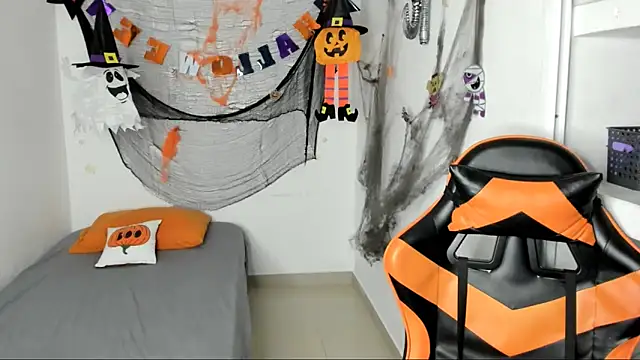 jhosep hamilton online show from October 25, 2025, 6:57 pm