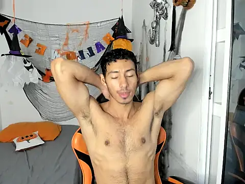 jhosep hamilton online show from October 30, 2025, 7:03 pm