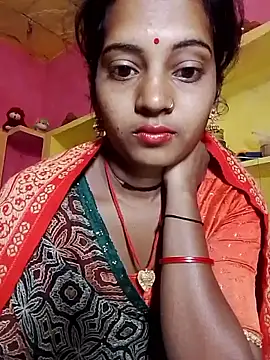 Hot bbbb online show from November 26, 2025, 7:04 pm